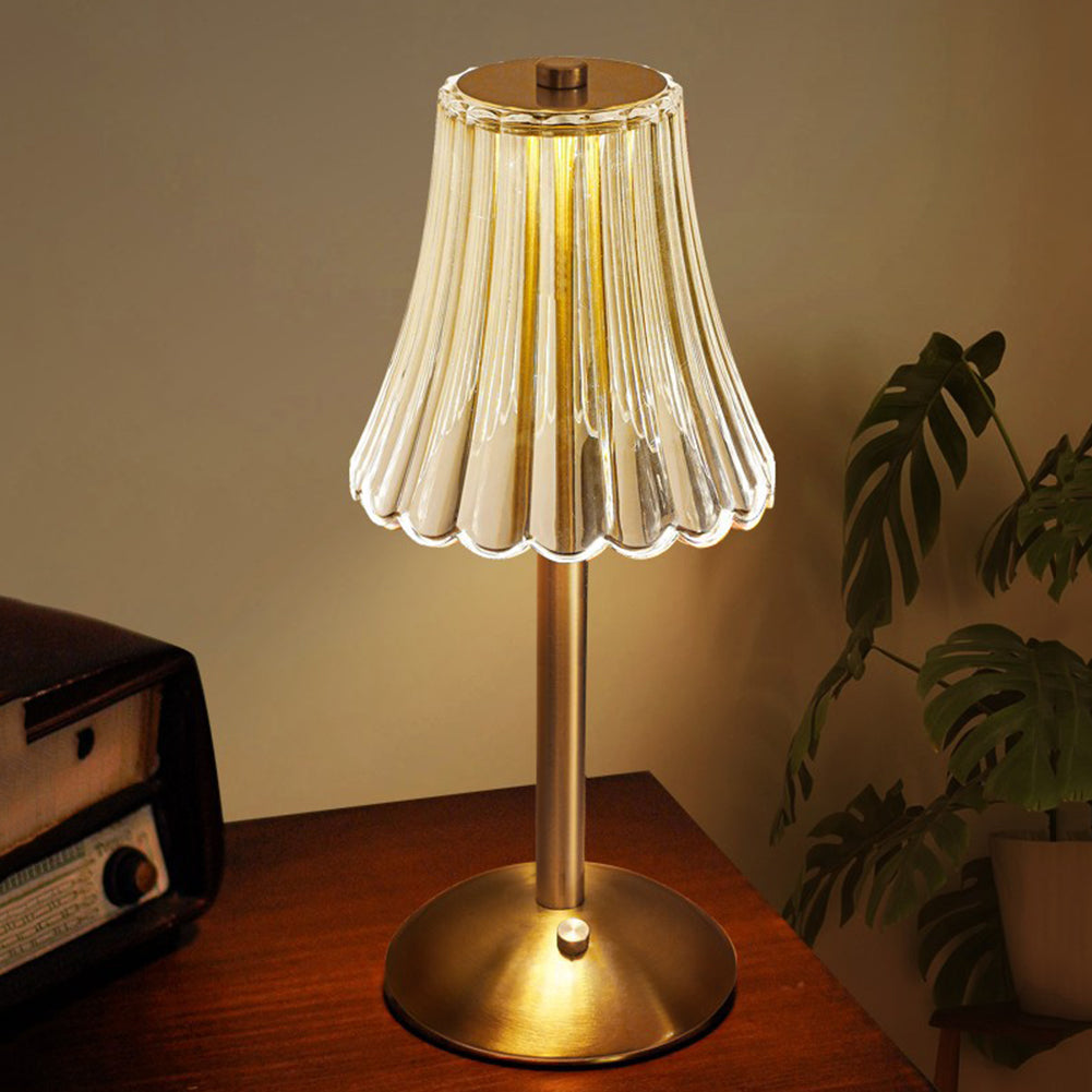 CrystalGlow - Luxurious Gold Table Lamp