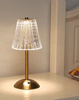 CrystalGlow - Luxurious Gold Table Lamp